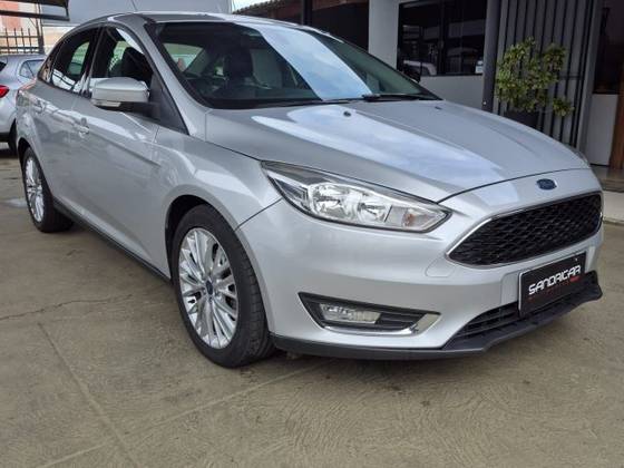 FORD FOCUS 1.6 SE 16V FLEX 4P MANUAL FORD FOCUS 1.6 SE 16V FLEX 4P MANUAL